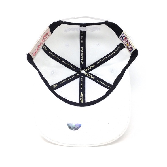 Mitchell and Ness Toronto Raptors Partial Logo White Snapback Hat - Picture 5 of 5